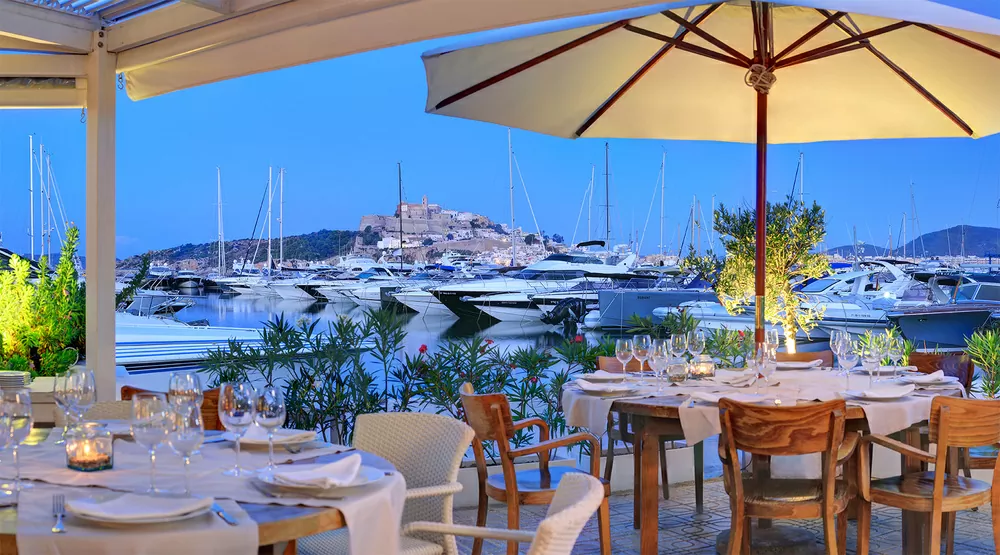 trattoriadelmar_ibiza_nacho_dorado_vista
