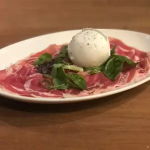 Prosciutto y Mozzarella di Bufala D.O.P.
